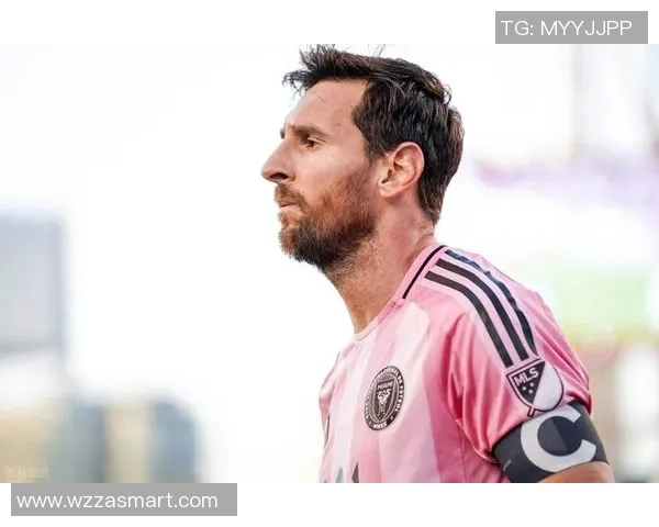 身世悲惨却逆袭成足球巨星的传奇人生揭秘